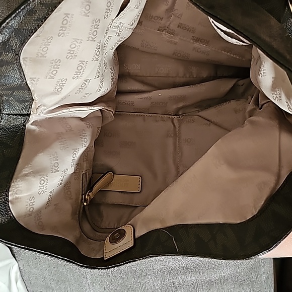 MICHAEL KORS brown shoulder bag - Picture 2 of 2